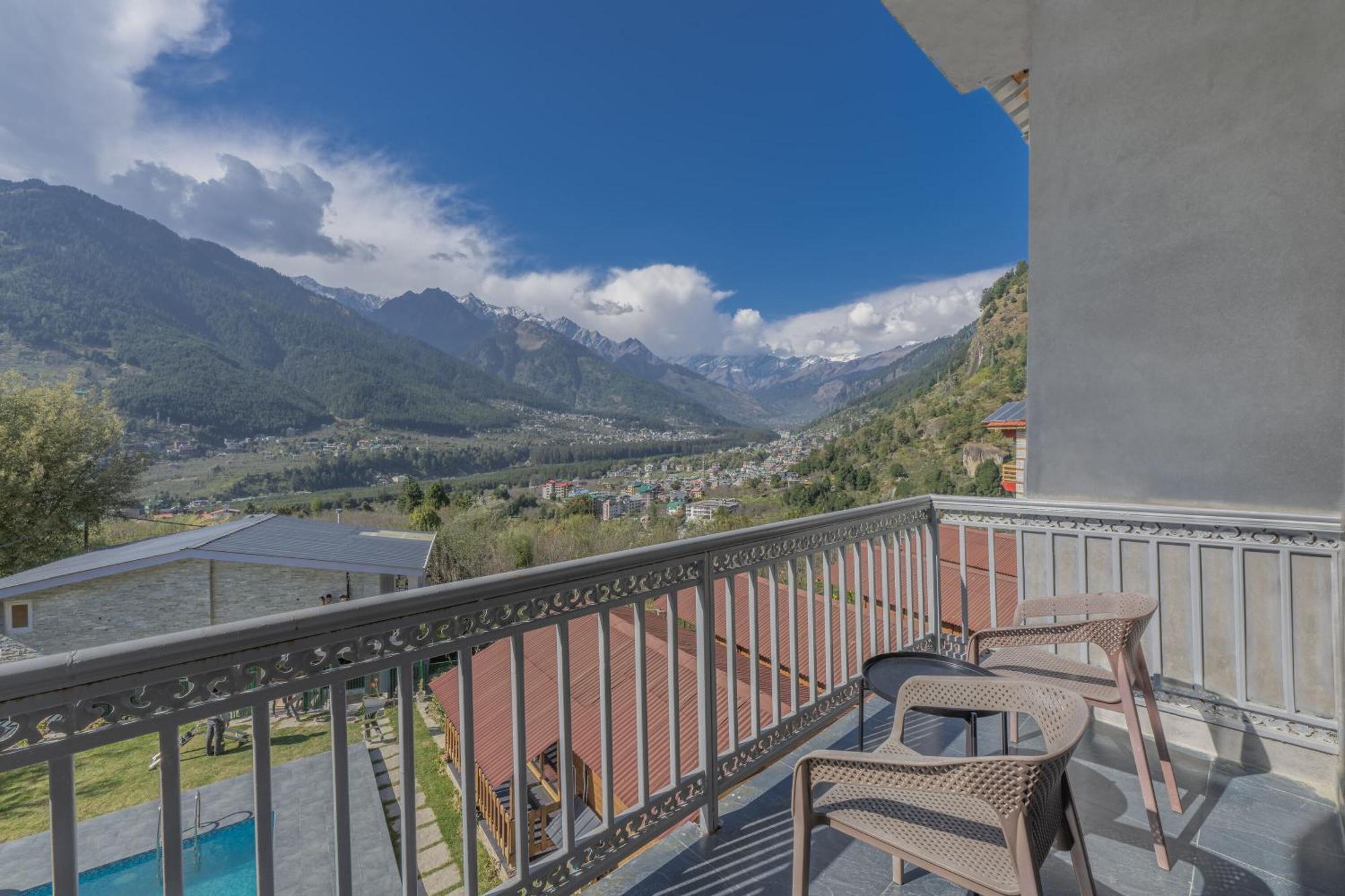 Echor Himalayan Heights Manali Hotel Exterior foto