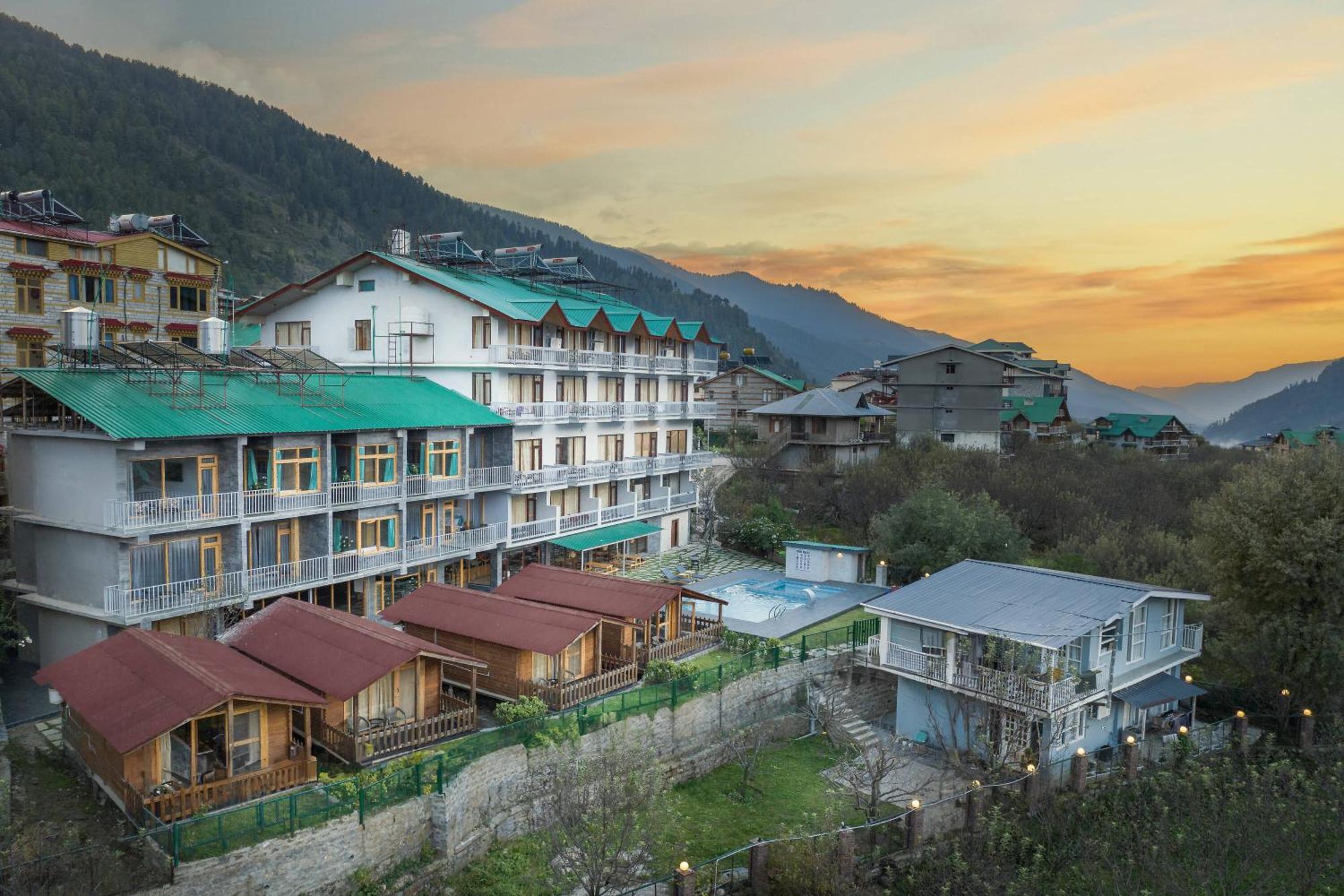 Echor Himalayan Heights Manali Hotel Exterior foto